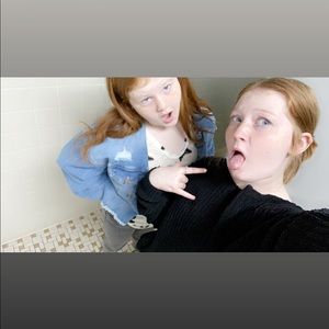 Meet your Posher, Bayley